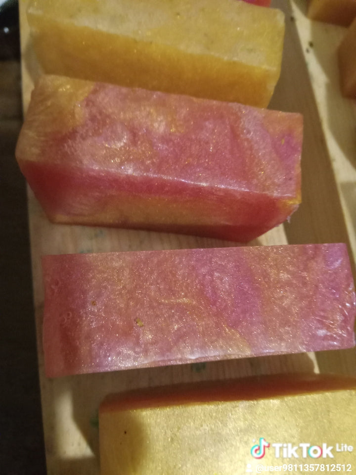 Feminine bar